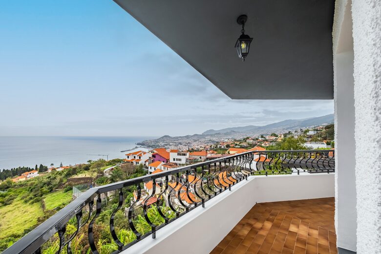 São Gonçalo Bay View Retreat - Funchal, Portugal