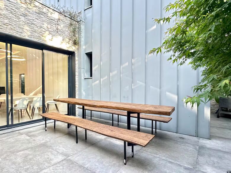 Spacious Five Bedroom Home with Private Garden - Bagneux, Paris, France
