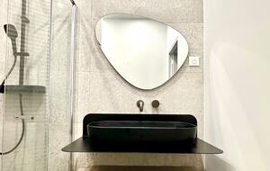 Spacious Five Bedroom Home with Private Garden - Bagneux, Paris, France