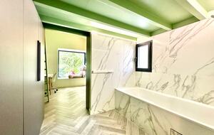 Spacious Five Bedroom Home with Private Garden - Bagneux, Paris, France