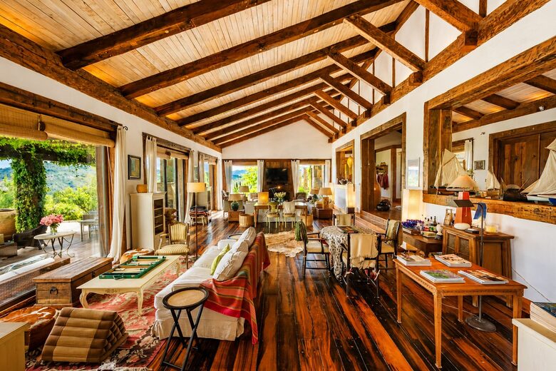 Olivo Santo Estate - Laguna de Zapallar, Chile