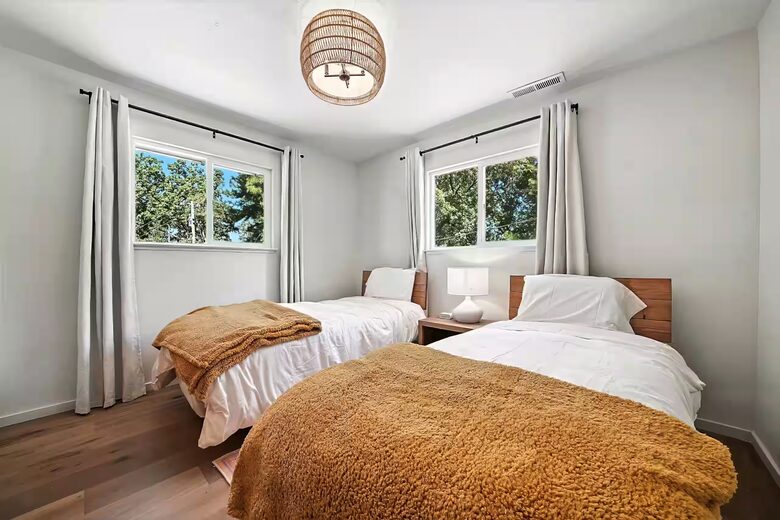 Private Pioneer Escape with Yoga Sanctuary & Mountain Views - Pioneer, California