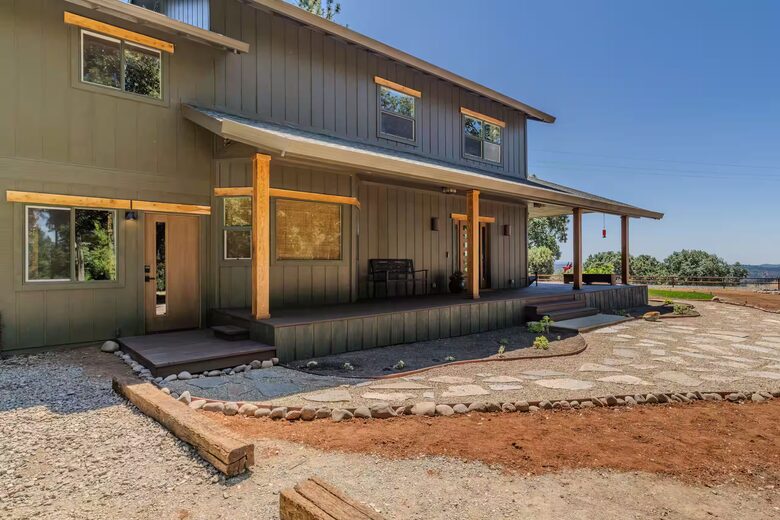 Private Pioneer Escape with Yoga Sanctuary & Mountain Views - Pioneer, California