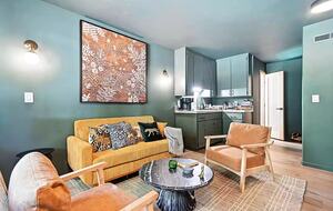 Private Pioneer Escape with Yoga Sanctuary & Mountain Views - Pioneer, California