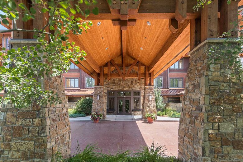 Mountain Retreat at Trappeur's Crossing Resort - Steamboat Springs, Colorado