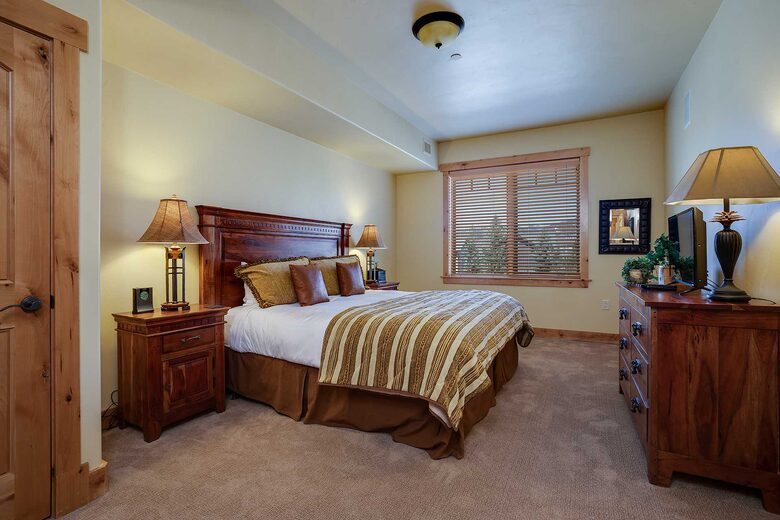 Mountain Retreat at Trappeur's Crossing Resort - Steamboat Springs, Colorado