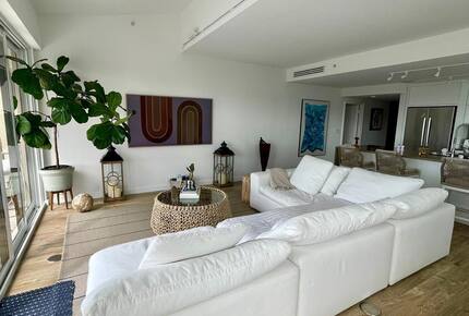 Key Biscayne Escape with Island Views - Key Biscayne, Florida