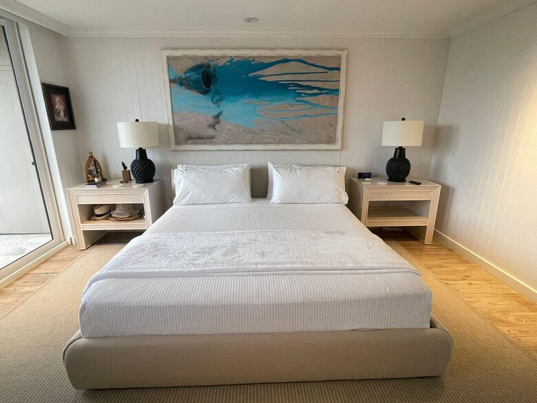 Key Biscayne Escape with Island Views - Key Biscayne, Florida