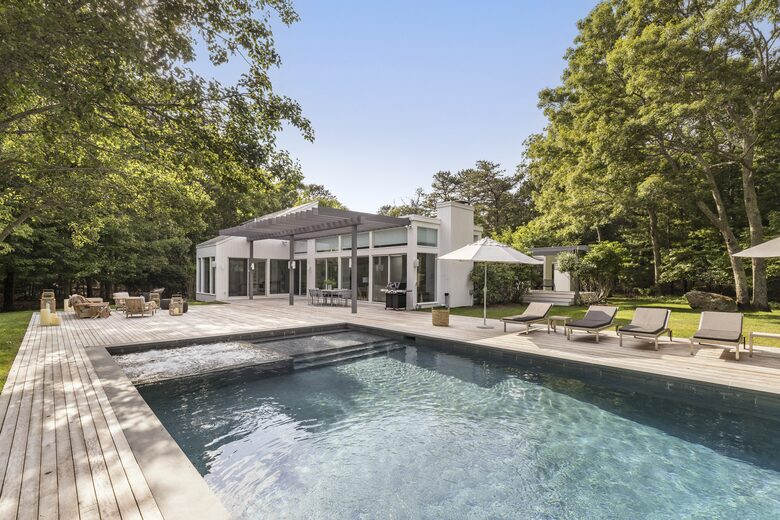 East Hampton High Life | Pool and Tennis - East Hampton, New York