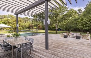 East Hampton High Life | Pool and Tennis - East Hampton, New York
