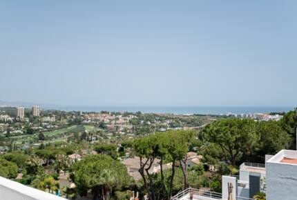 Panoramic Sea View Penthouse in Nueva Andalucía - Marbella, Spain