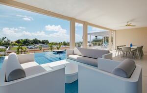Villa Noé - Orient Bay, France