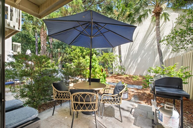 Coastal Retreat Steps from Coligny Beach & Dining - Hilton Head, South Carolina