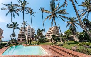 Elegant Oceanfront Penthouse in Ballito - Ballito, South Africa