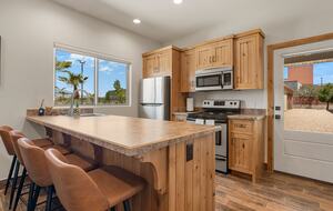 Extraordinary Southwest Estate with Resort-Caliber Amenities - Saint George, Utah
