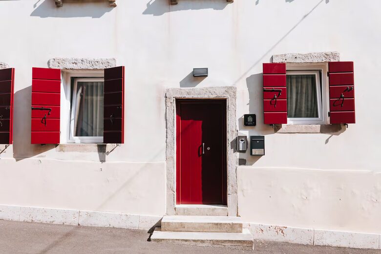 Elegant Townhouse in the Prosecco Hills - Cison di Valmarino, Italy