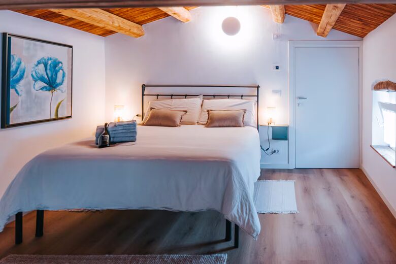 Elegant Townhouse in the Prosecco Hills - Cison di Valmarino, Italy