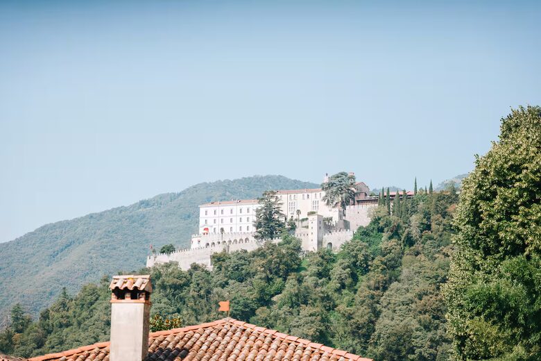 Elegant Townhouse in the Prosecco Hills - Cison di Valmarino, Italy