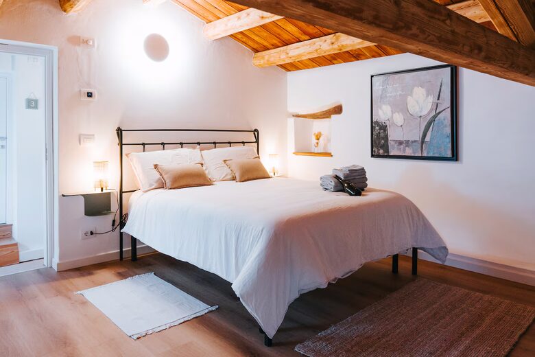 Elegant Townhouse in the Prosecco Hills - Cison di Valmarino, Italy