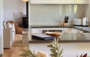 Currawong House | Mountain Views and Trail Access - Warburton, Australia