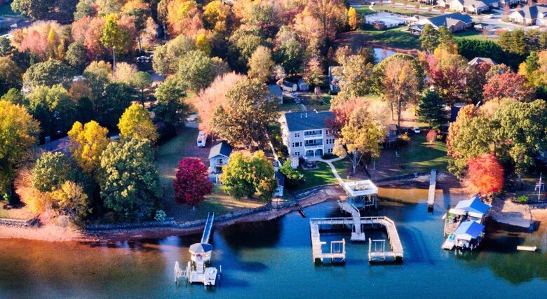Lake Norman Estate with Private Dock - Denver, North Carolina
