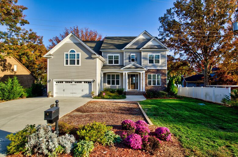 Lake Norman Estate with Private Dock - Denver, North Carolina
