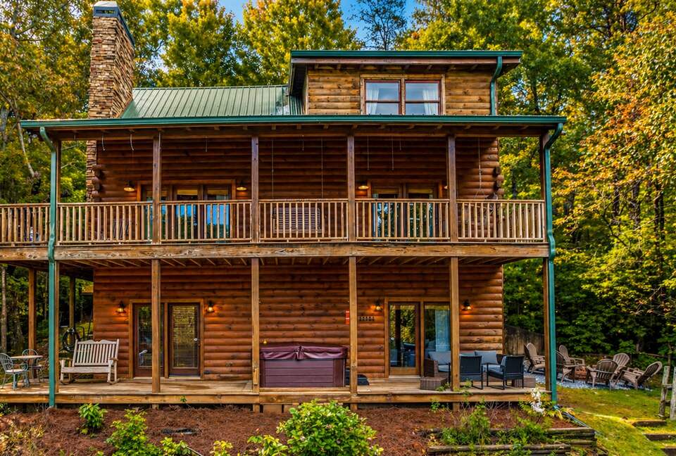 Fireside Mountain Escape Near Helen - Cleveland, Georgia