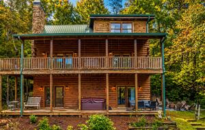 Fireside Mountain Escape Near Helen - Cleveland, Georgia