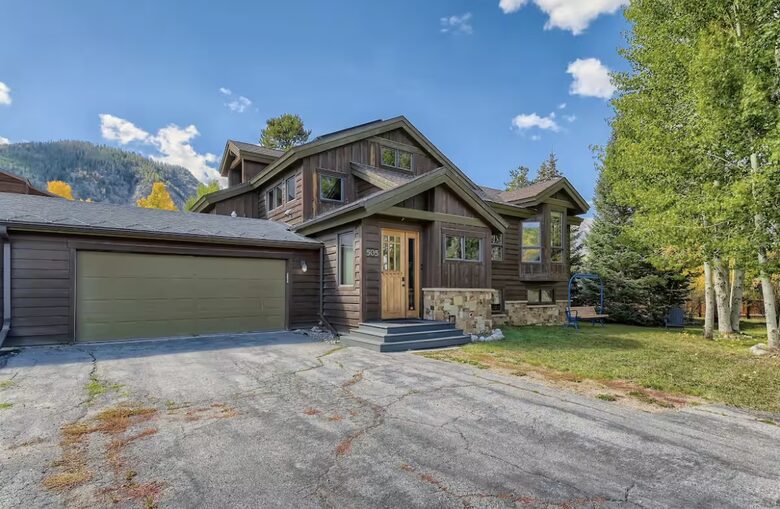 Frisco Living Near Five Ski Resorts - Frisco, Colorado