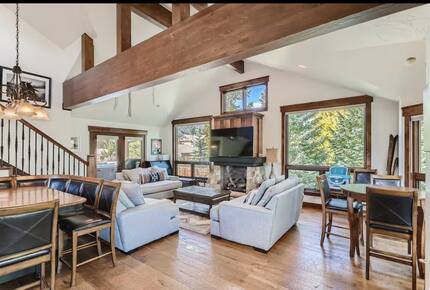 Frisco Living Near Five Ski Resorts - Frisco, Colorado