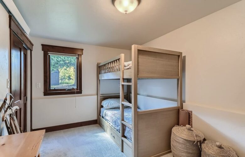 Frisco Living Near Five Ski Resorts - Frisco, Colorado