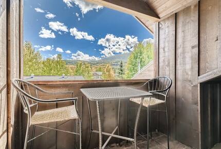 Frisco Living Near Five Ski Resorts - Frisco, Colorado
