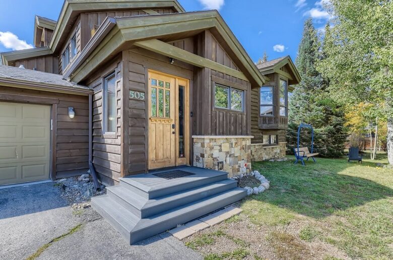 Frisco Living Near Five Ski Resorts - Frisco, Colorado