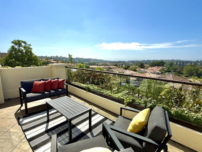 Newport Coast Living with Pacific Views - Newport Coast, California