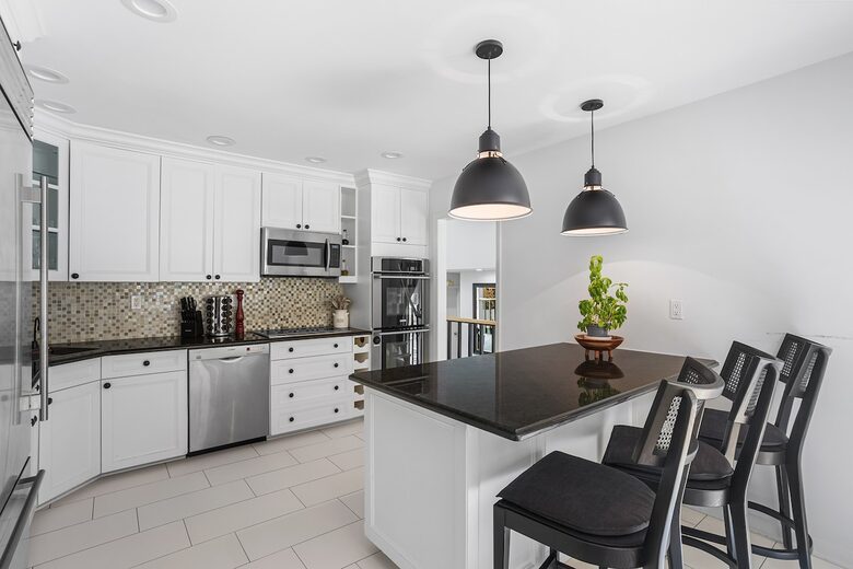 White Oak Estate in Weston - Weston, Connecticut