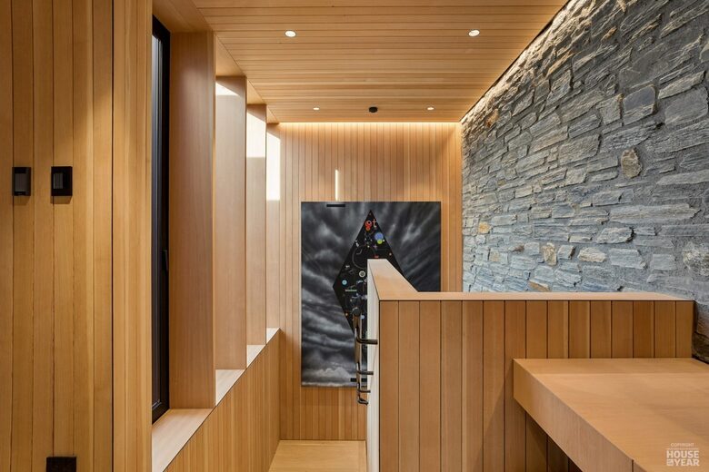 Wānaka Lakeside Architectural Retreat - Wānaka, New Zealand