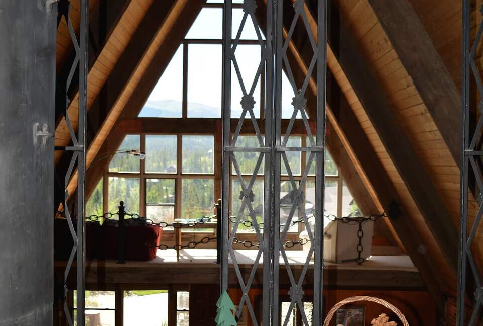 Large Winter Park Cabin with Continental Divide Views - Winter Park, Colorado