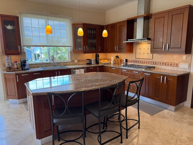 Orange County Villa with Spacious Backyard & Movie Room - Mission Viejo, California