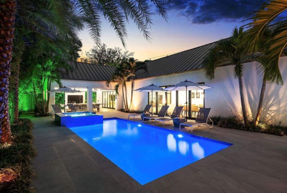 Contemporary Oasis in Delray Beach - Delray Beach, Florida