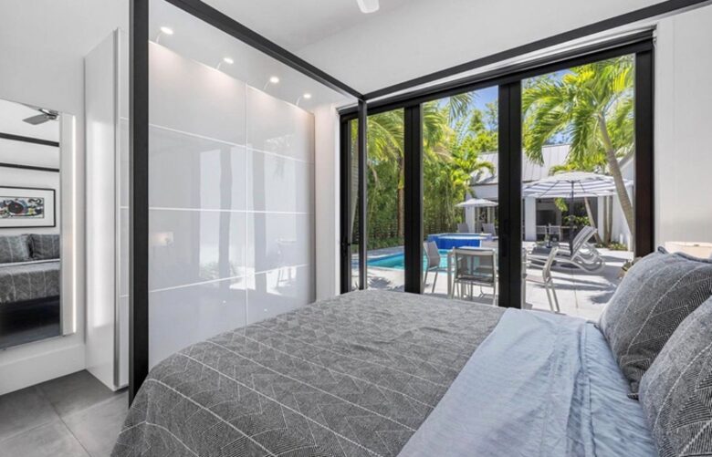 Contemporary Oasis in Delray Beach - Delray Beach, Florida