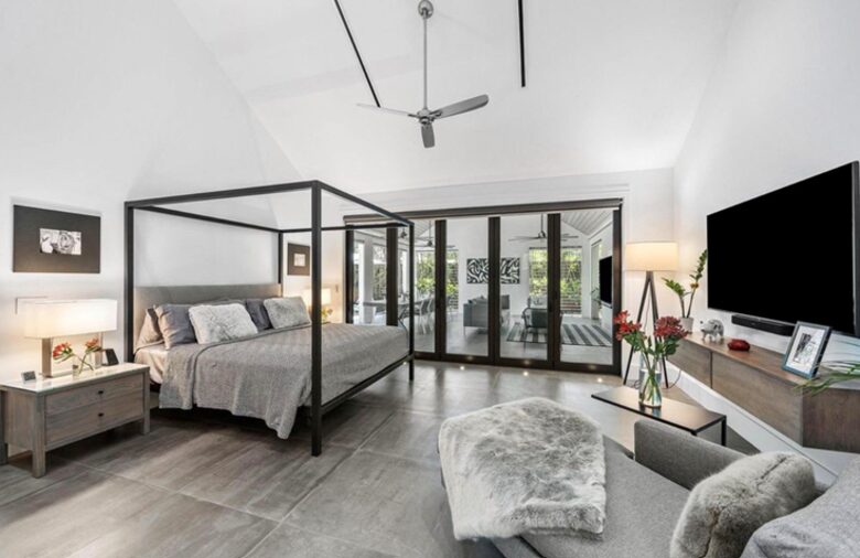 Contemporary Oasis in Delray Beach - Delray Beach, Florida