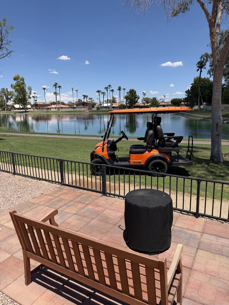 Sun Lakes Lakefront Home with Golf Cart - Sun Lakes, Arizona