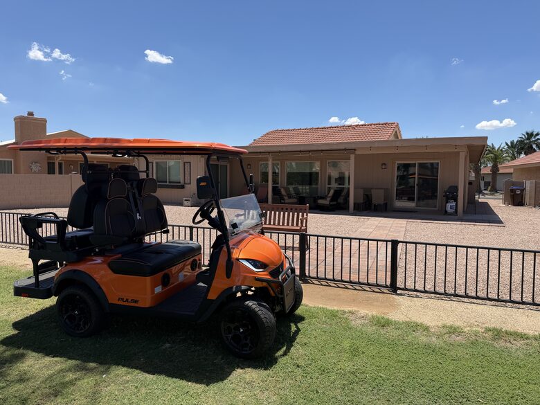 Sun Lakes Lakefront Home with Golf Cart - Sun Lakes, Arizona