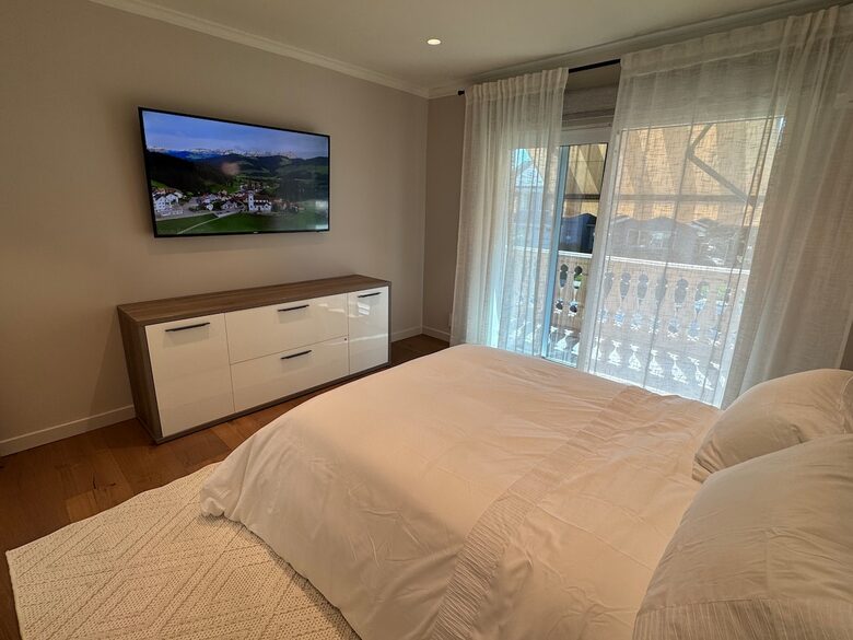 Orange County Villa with Spacious Backyard & Movie Room - Mission Viejo, California
