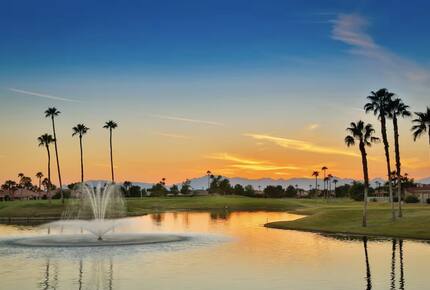 Sun Lakes Lakefront Home with Golf Cart - Sun Lakes, Arizona