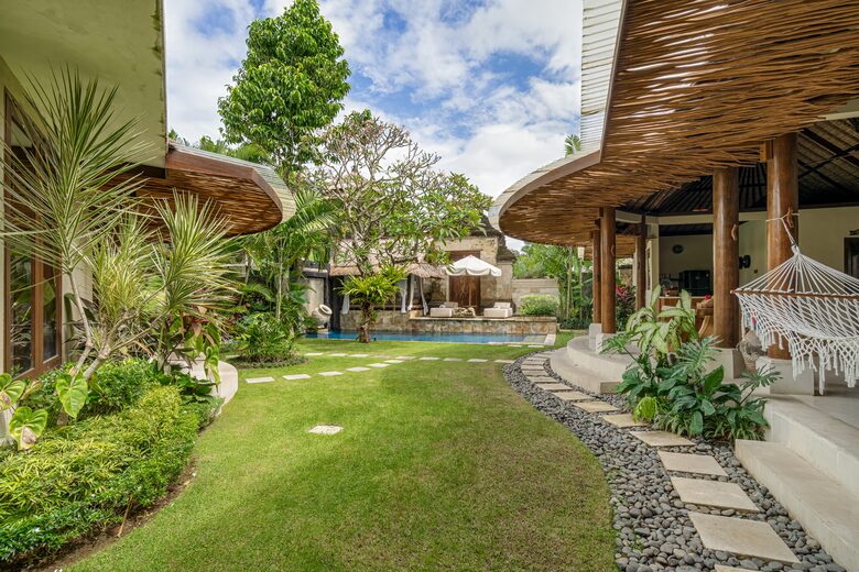 Kubu Cempaka - Pererenan, Indonesia