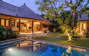 Kubu Cempaka - Pererenan, Indonesia