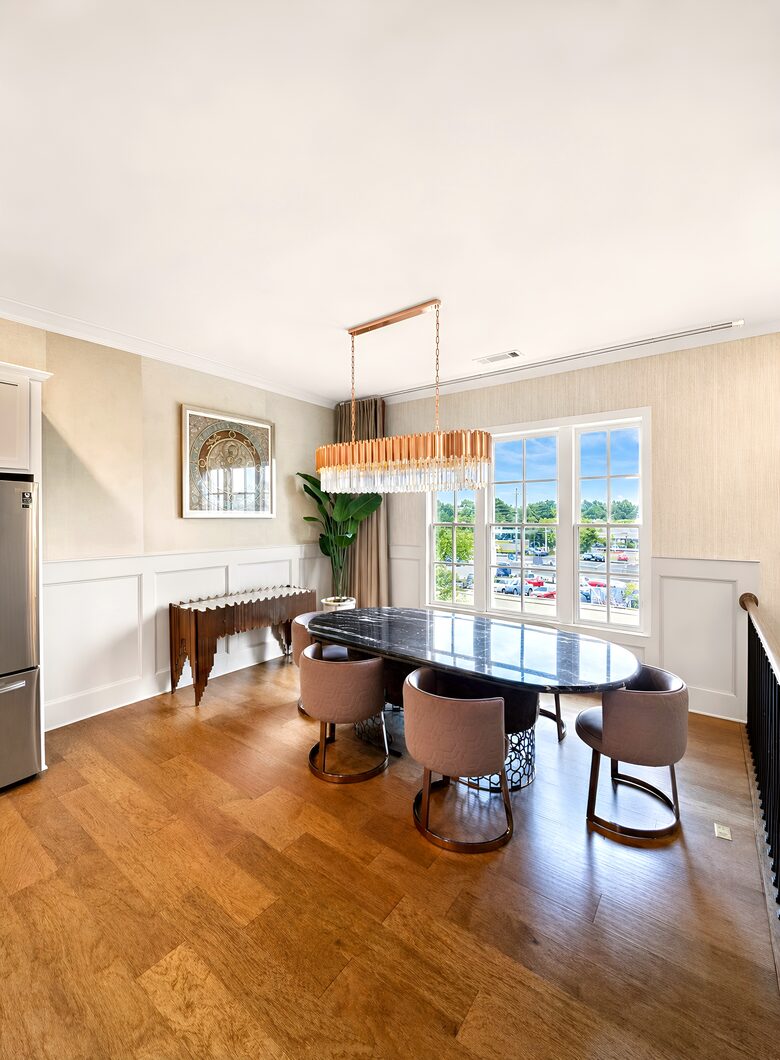 Designer Brookhaven Townhome Near Atlanta - Brookhaven, Georgia