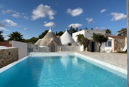 Traditional Trulli Retreat in Puglia - Putignano, Italy