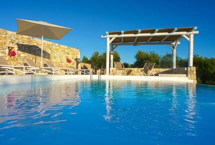 Traditional Trulli Retreat in Puglia - Putignano, Italy